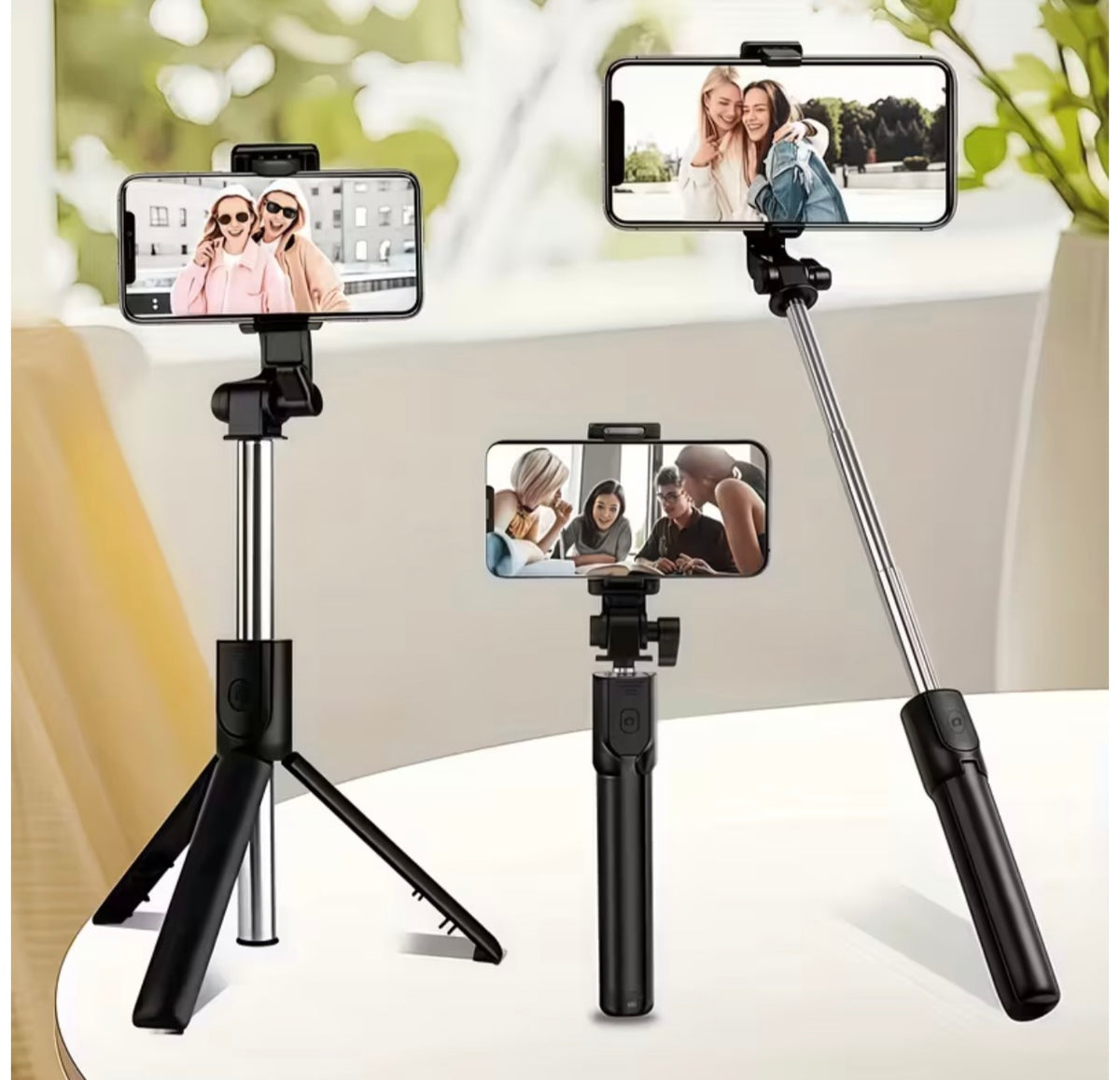 SnapFlow™ Bluetooth Selfie Stick